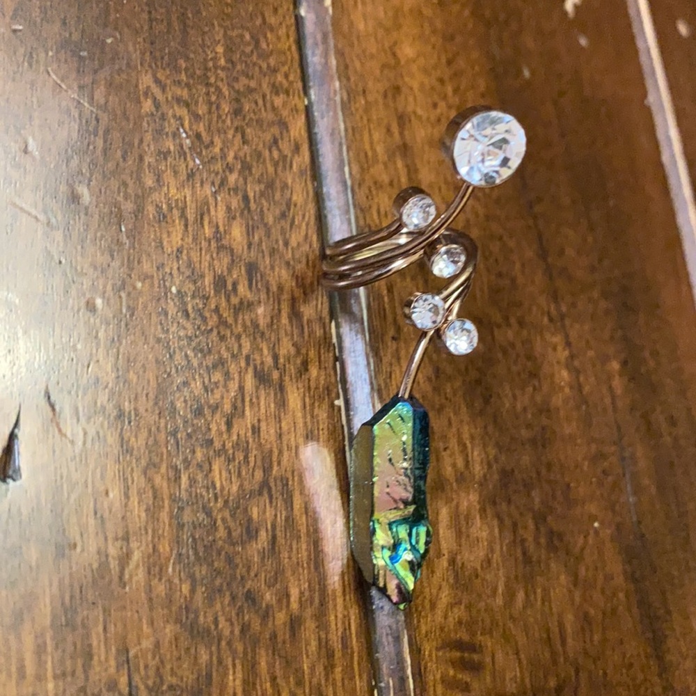 Ring - Picture 3 of 6